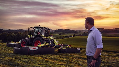 disco-1010-stage-banner